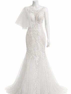 Luxury Lace Mermaid Gown Size 6 White One-Shoulder Designer Style Evening Dress